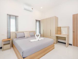 For rent 4 bedrooms villa in Hua Hin, Prachuap Khiri Khan