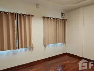 Reihenhaus zur Miete mit 2 Zimmer in Hang Dong, Chiang Mai