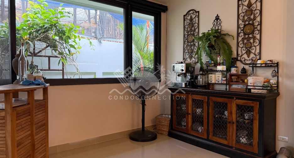 For rent 3 bedrooms house in East Pattaya, Pattaya