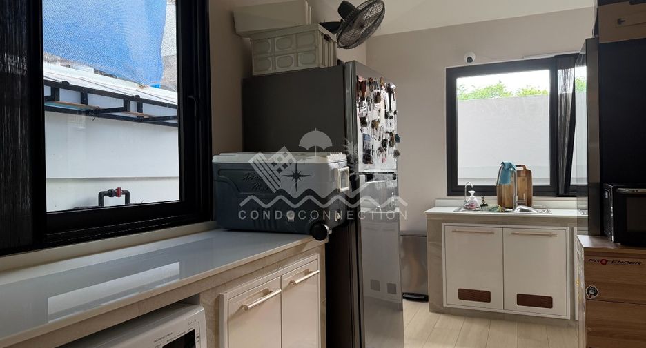 For rent 3 bedrooms house in East Pattaya, Pattaya