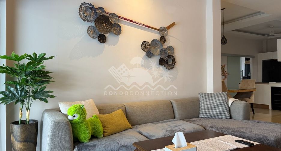 For rent 3 bedrooms house in East Pattaya, Pattaya
