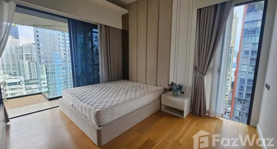 For rent 3 bedrooms condo in Watthana, Bangkok