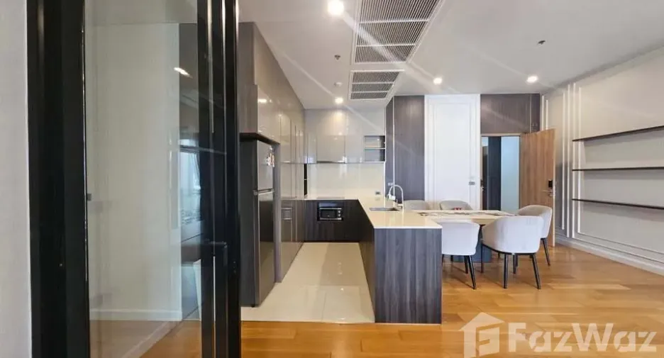 For rent 3 bedrooms condo in Watthana, Bangkok