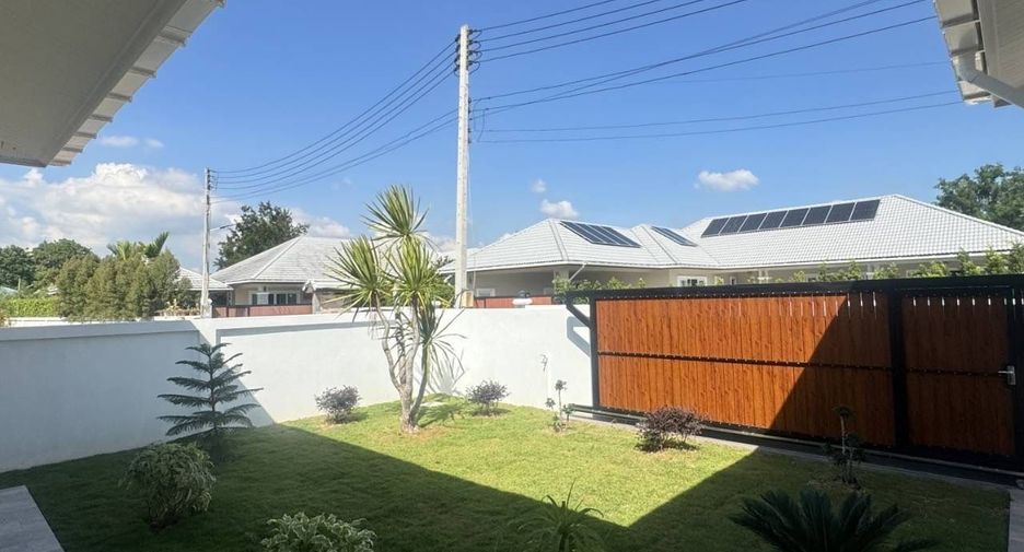 For rent 3 bedrooms villa in Hua Hin, Prachuap Khiri Khan