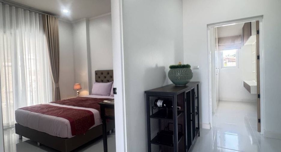 For rent 3 bedrooms villa in Hua Hin, Prachuap Khiri Khan