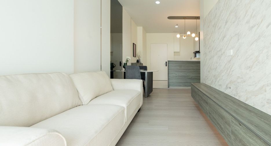 For sale 2 bedrooms condo in Bang Kapi, Bangkok