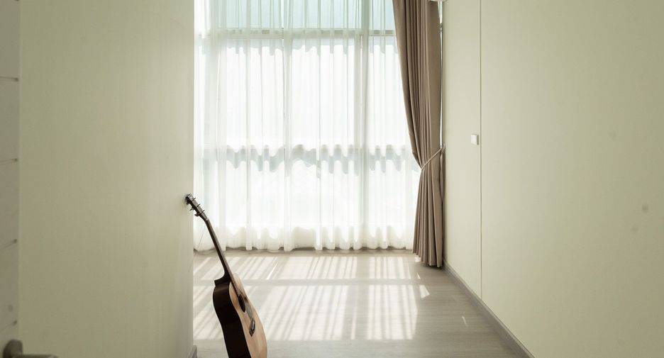 For sale 2 bedrooms condo in Bang Kapi, Bangkok