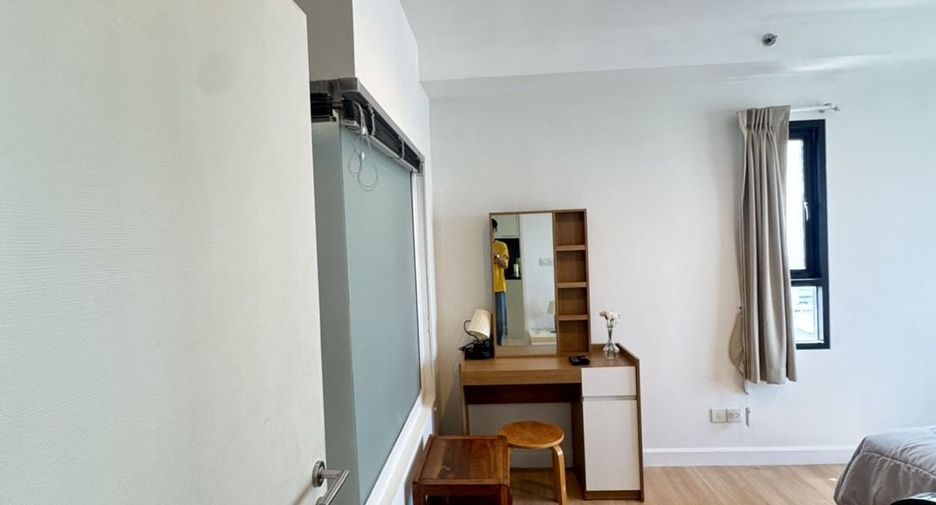 For rent 1 bed condo in Sathon, Bangkok
