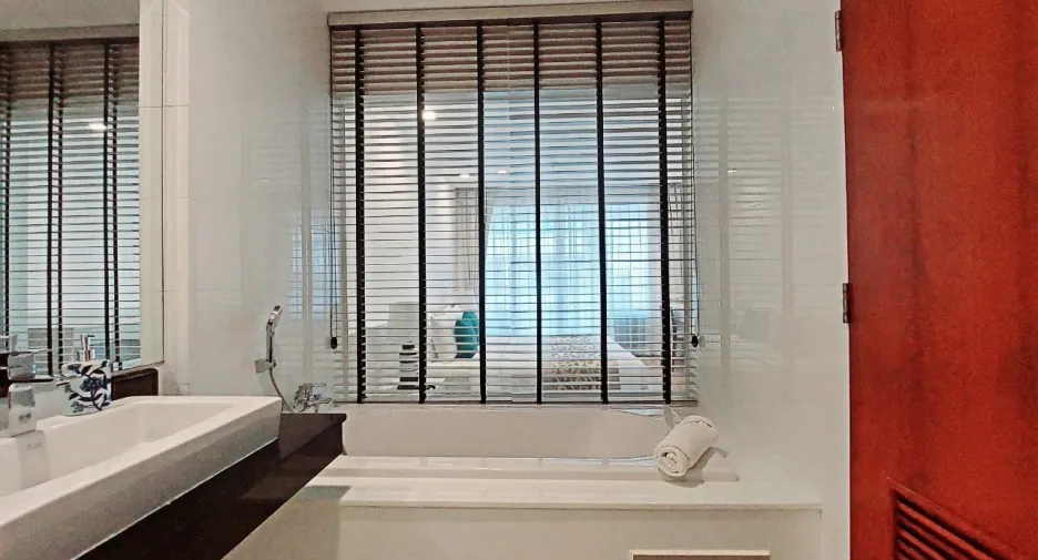 For sale and for rent 2 bedrooms condo in Mueang Krabi, Krabi