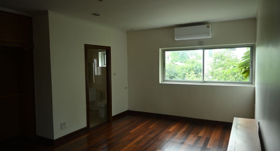 Haus zur Miete mit 4 Zimmer in Suan Luang, Bangkok