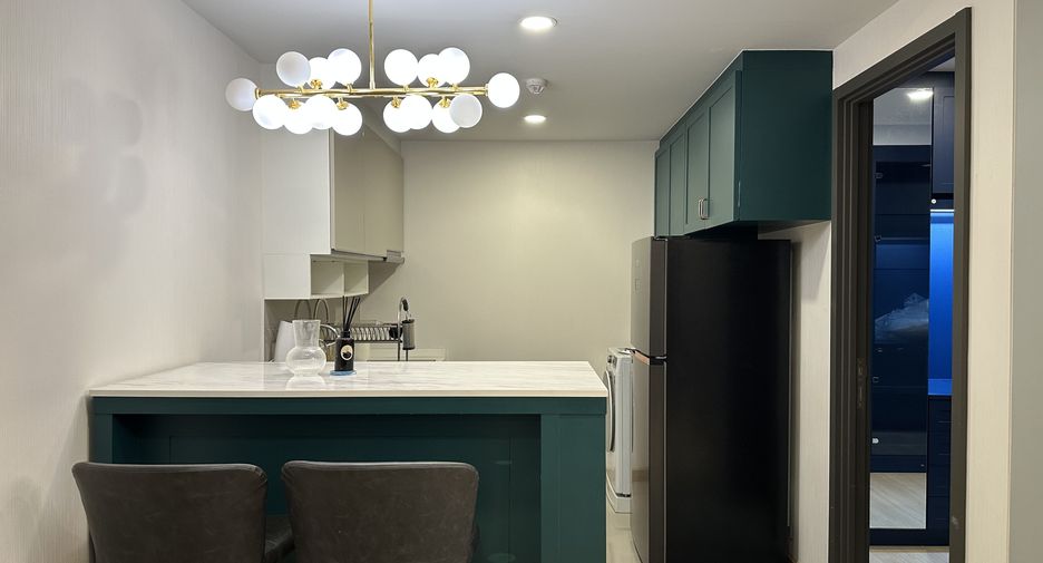 For sale and for rent 1 bed condo in Huai Khwang, Bangkok