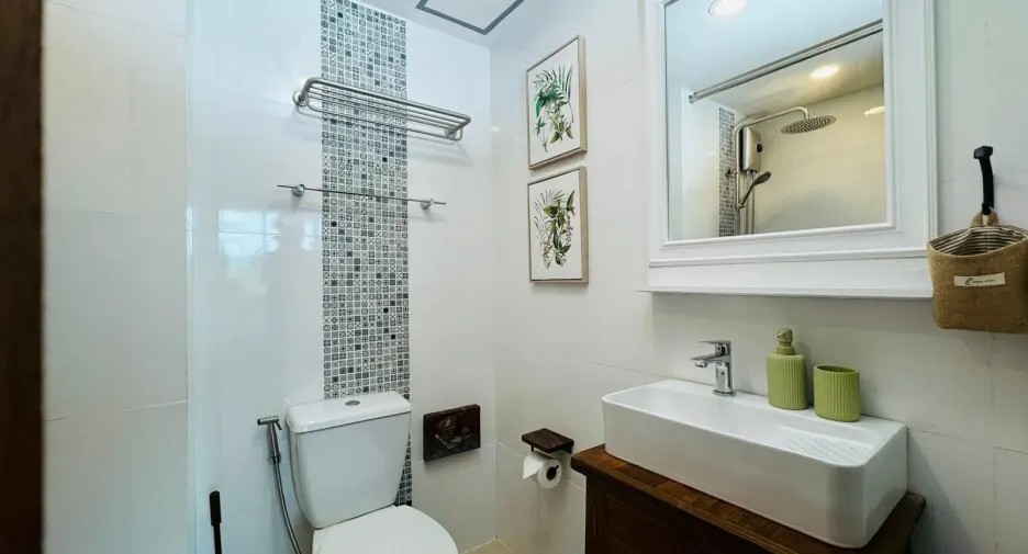 For rent 2 bedrooms condo in Kathu, Phuket
