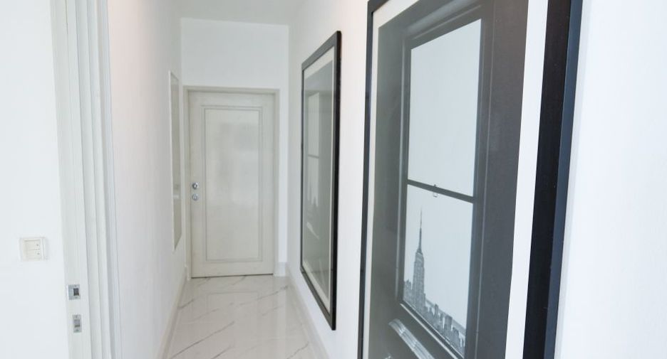 For sale そして for rent 3 ベッドルーム condo in Watthana, Bangkok