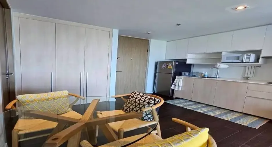 For sale 2 bedrooms condo in Jomtien, Pattaya