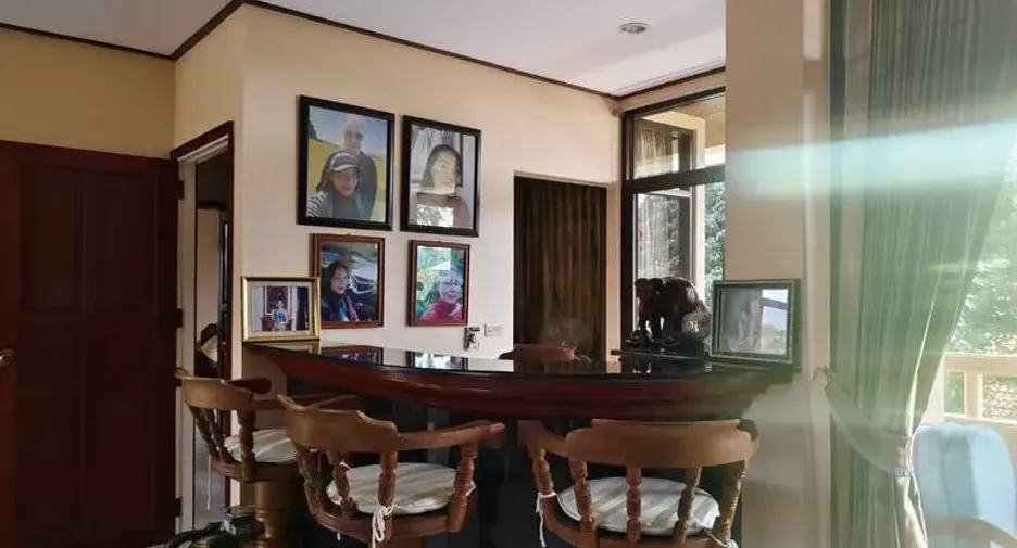 For sale 4 bedrooms house in Huay Yai, Pattaya