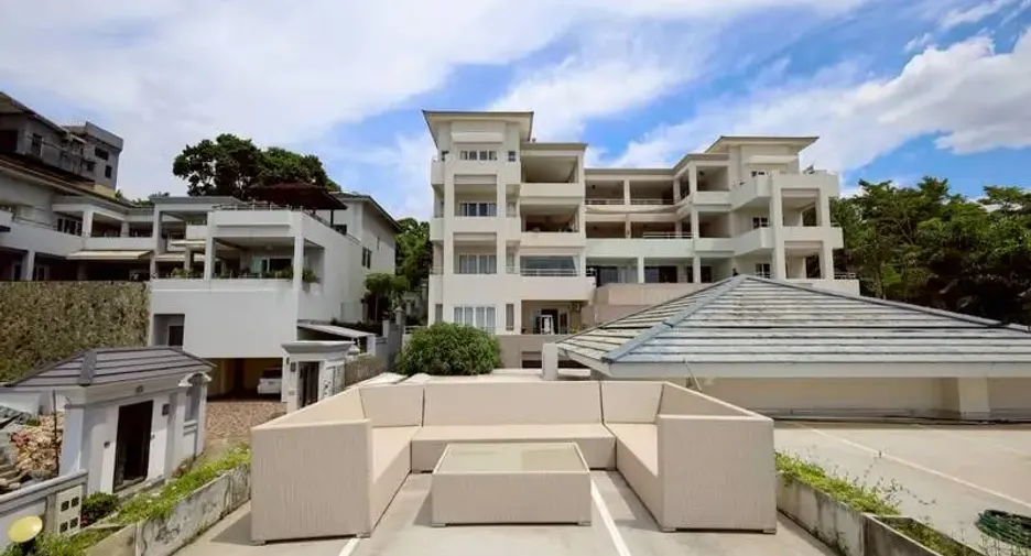 For rent 5 bedrooms house in East Pattaya, Pattaya