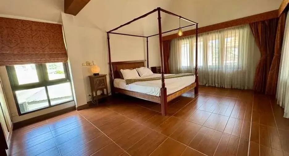 À vendre 3 chambres villa à Jomtien, Pattaya