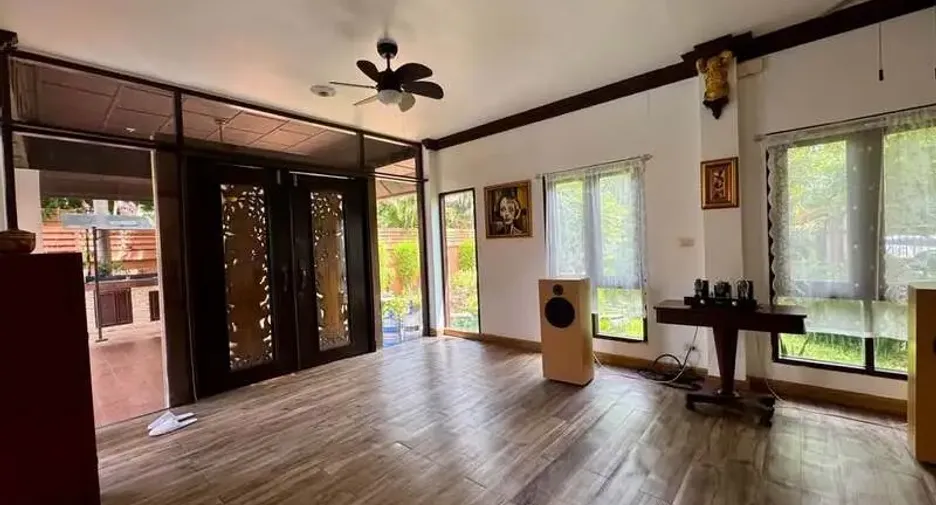 À vendre 3 chambres villa à Jomtien, Pattaya