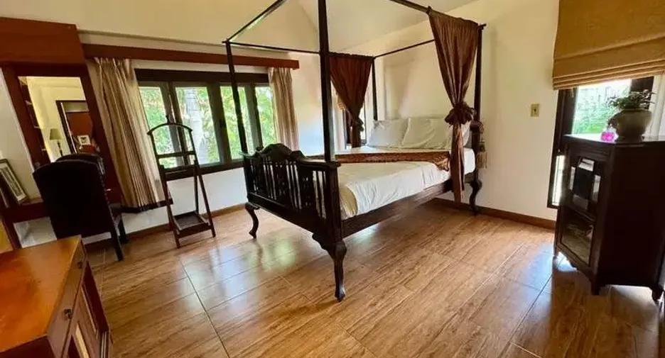 À vendre 3 chambres villa à Jomtien, Pattaya