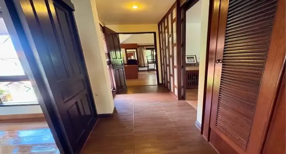 À vendre 3 chambres villa à Jomtien, Pattaya
