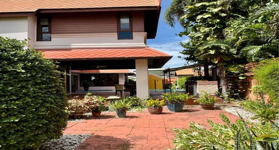 À vendre 3 chambres villa à Jomtien, Pattaya