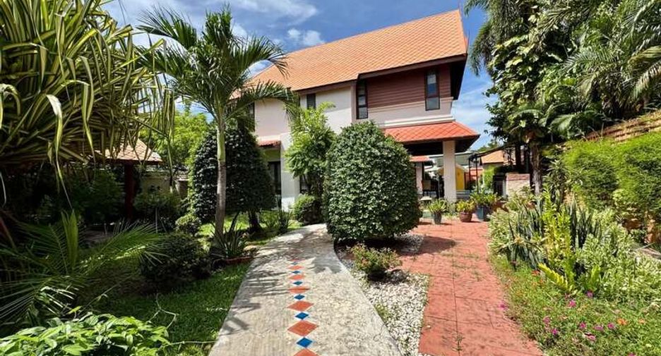 À vendre 3 chambres villa à Jomtien, Pattaya