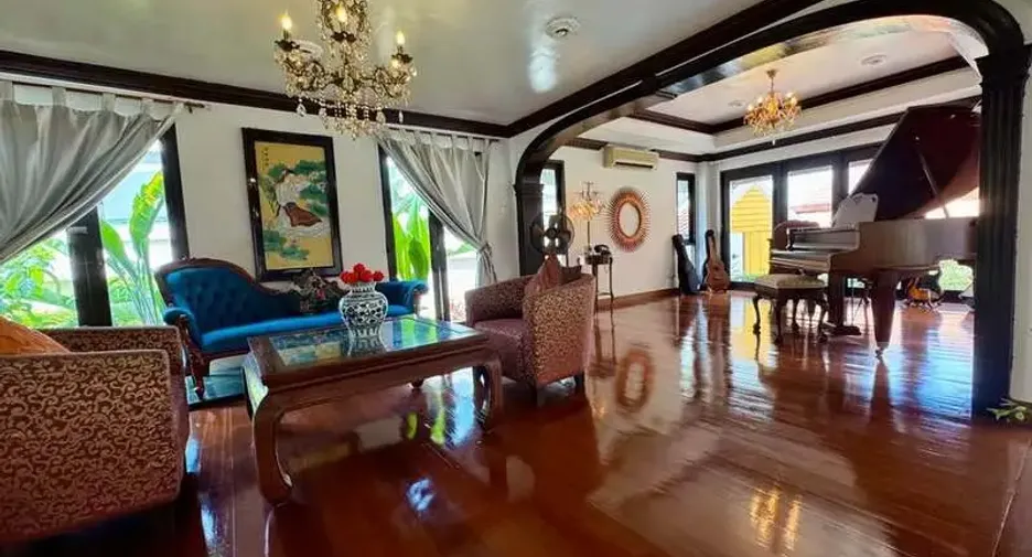 À vendre 3 chambres villa à Jomtien, Pattaya