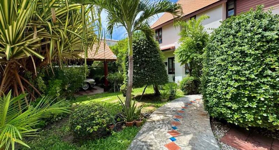 À vendre 3 chambres villa à Jomtien, Pattaya