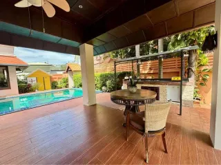 For sale 3 bedrooms villa in Bang Lamung, Chonburi