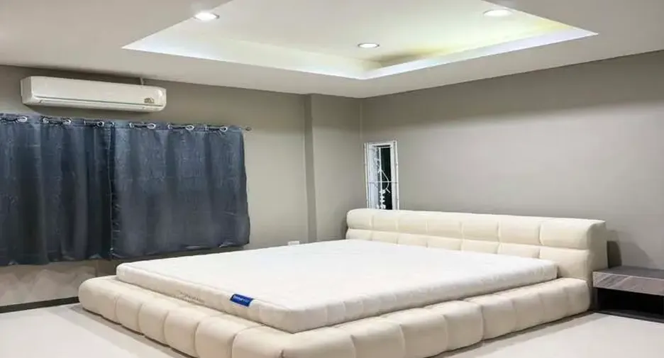For sale 3 ベッドルーム house in East Pattaya, Pattaya