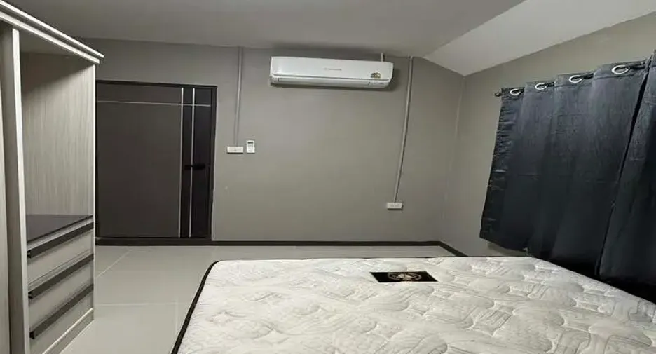 For sale 3 ベッドルーム house in East Pattaya, Pattaya