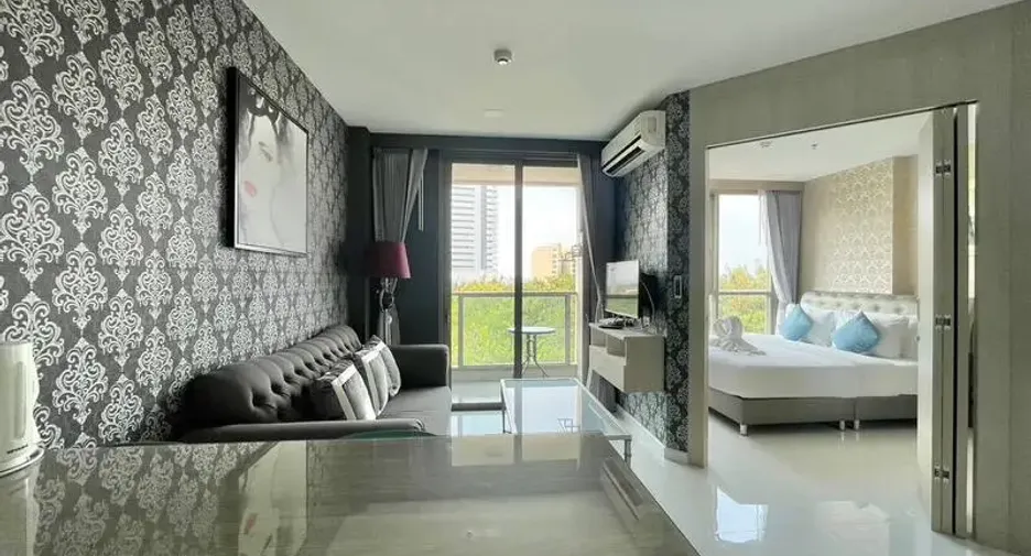 For sale 1 bed condo in Pratumnak, Pattaya