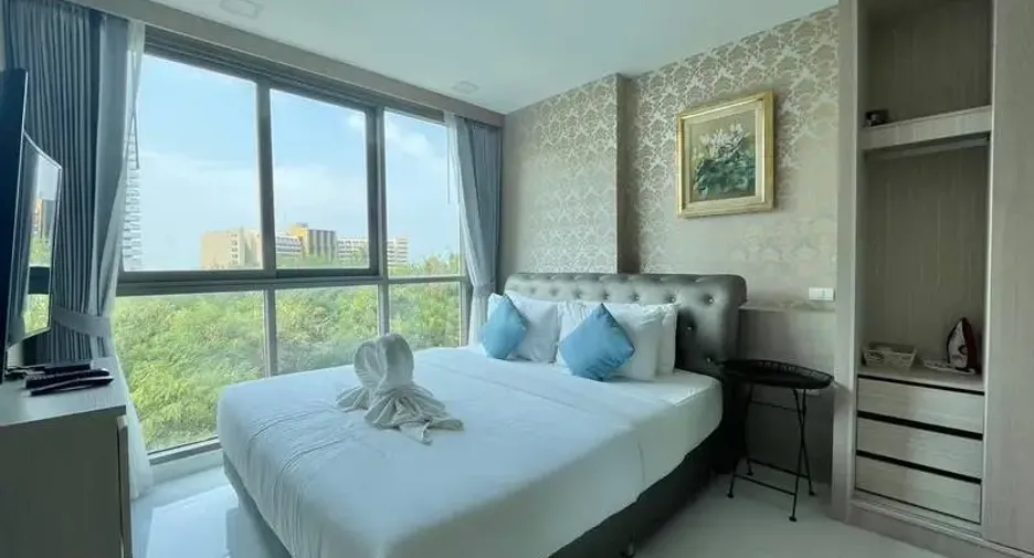 For sale 1 bed condo in Pratumnak, Pattaya