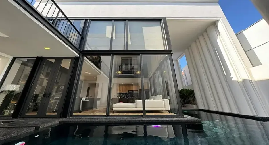 Villa en venta de 4 habitaciones en Bang Lamung, Chonburi