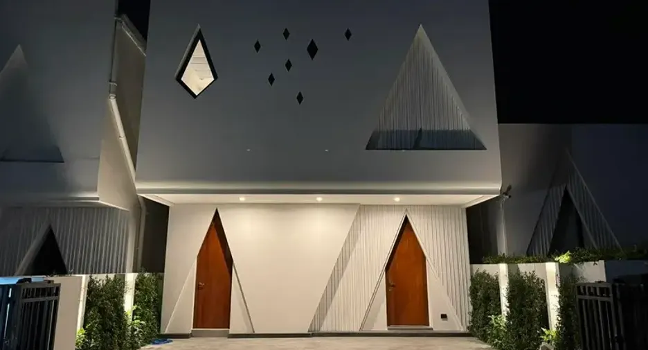 Villa en venta de 4 habitaciones en Bang Lamung, Chonburi