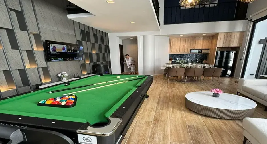 Villa en venta de 4 habitaciones en Bang Lamung, Chonburi