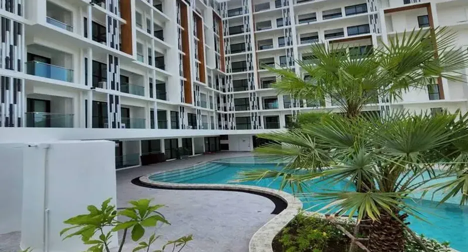 For sale studio condo in Pratumnak, Pattaya
