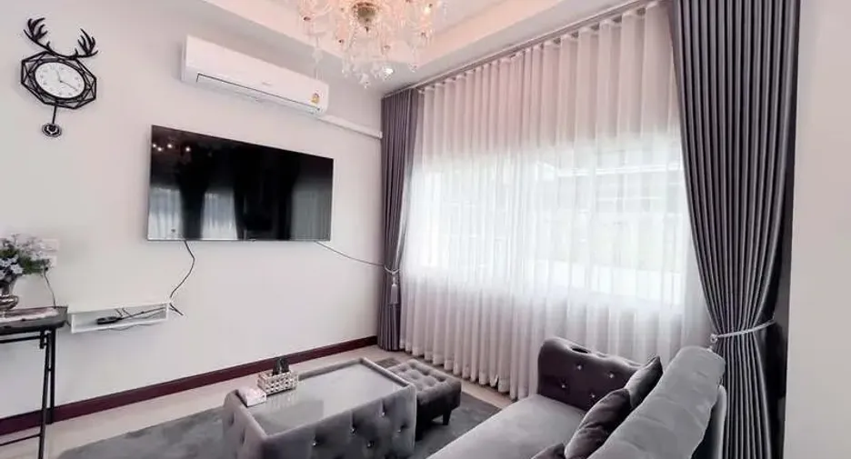 For sale 3 bedrooms house in East Pattaya, Pattaya