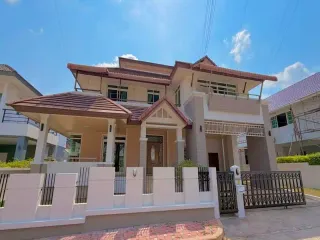 出租 5 卧室 别墅 在 Bang Lamung, Chon Buri