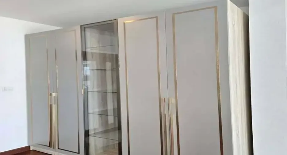 For rent 5 bedrooms villa in East Pattaya, Pattaya