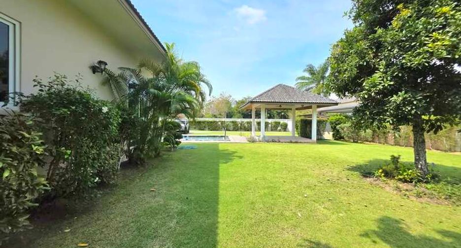 À vendre 3 chambres maison à Huay Yai, Pattaya