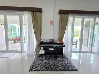 À vendre 3 chambres maison à Bang Lamung, Chonburi