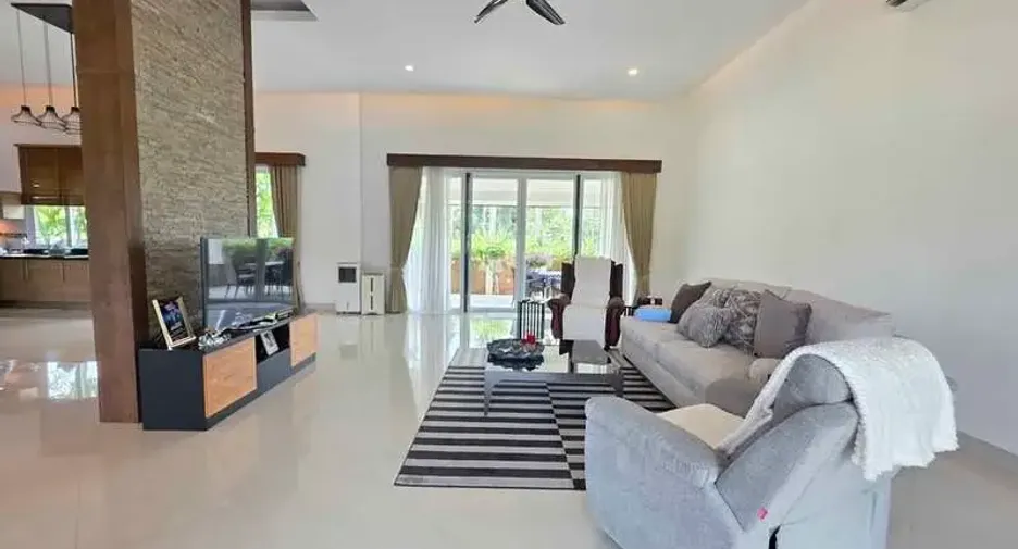 À vendre 3 chambres maison à Huay Yai, Pattaya