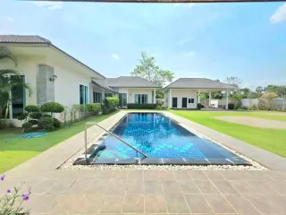 À vendre 3 chambres maison à Bang Lamung, Chonburi