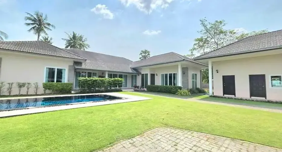 À vendre 3 chambres maison à Huay Yai, Pattaya