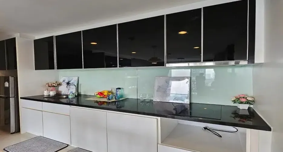 For sale 1 bed condo in Pratumnak, Pattaya