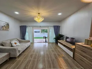 For sale 2 ベッドルーム villa in Bang Lamung, Chonburi