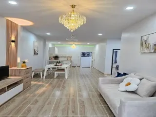 For sale 2 ベッドルーム villa in Bang Lamung, Chonburi