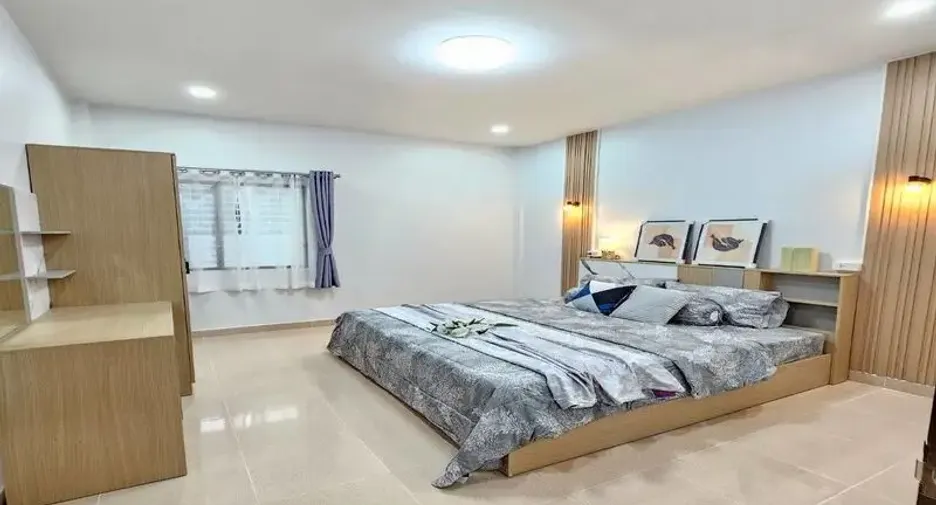 For sale 2 bedrooms house in East Pattaya, Pattaya