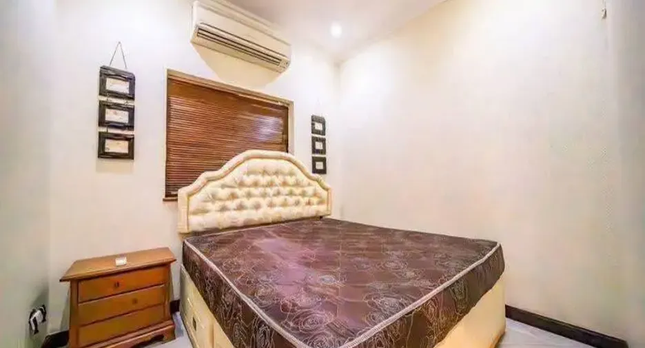 À vendre 4 chambres villa à Pratumnak, Pattaya